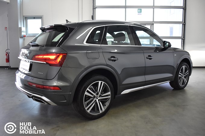 AUDI Q5 40 TDI 204 CV quattro S tronic S line plus